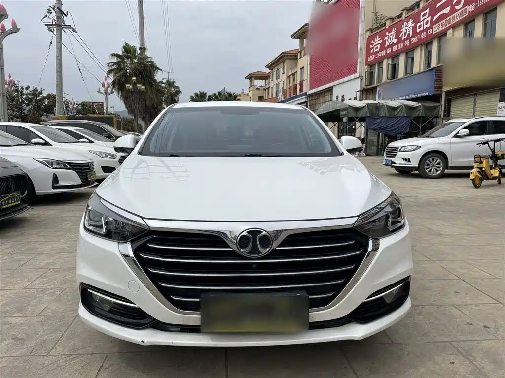 Senova D50 绅宝D50 2019款 1.5 L 手动尊贵版 国VI
