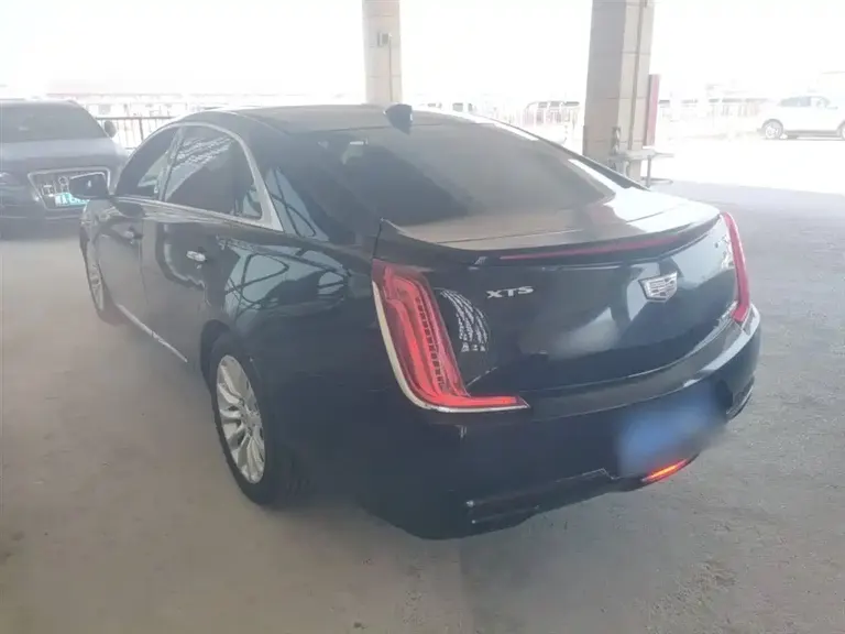 Cadillac XTS 28 T Elite