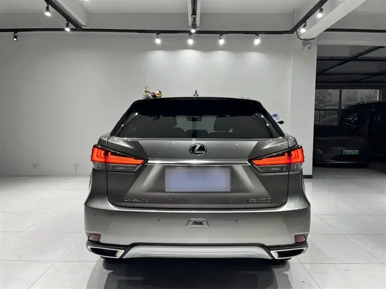 Lexus RX Facelift 300 2 WD Elite