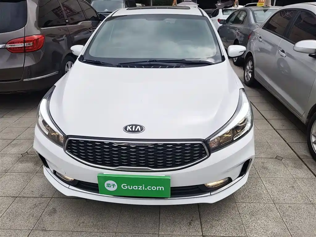 Kia K3 1.6 L Auto GLS