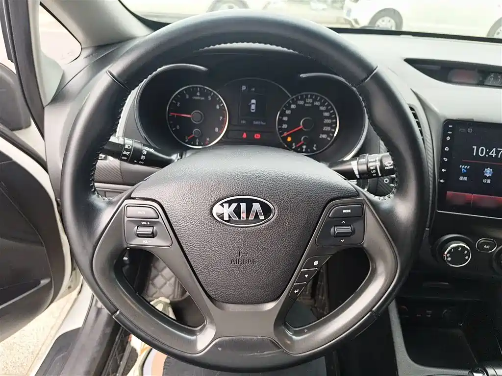 Kia K3 1.6 L Auto GLS