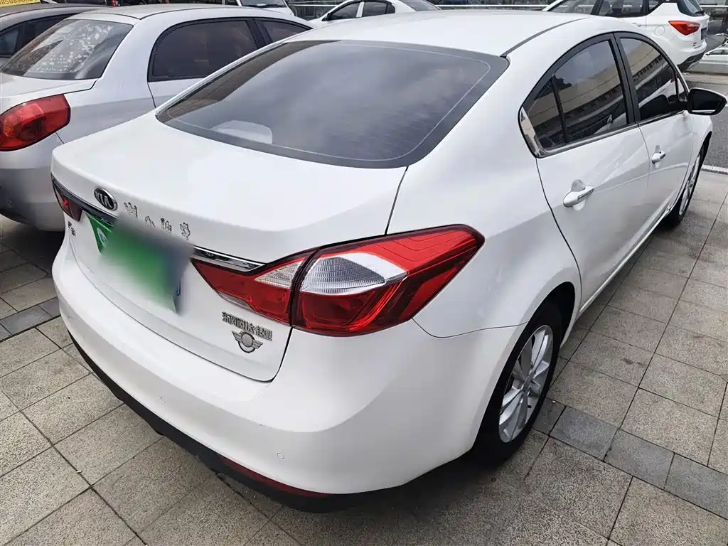 Kia K3 1.6 L Auto GLS