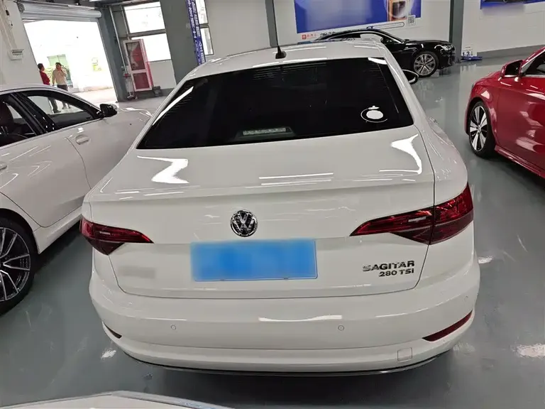 Volkswagen Sagitar 280 TSI DSG Comfort Connected