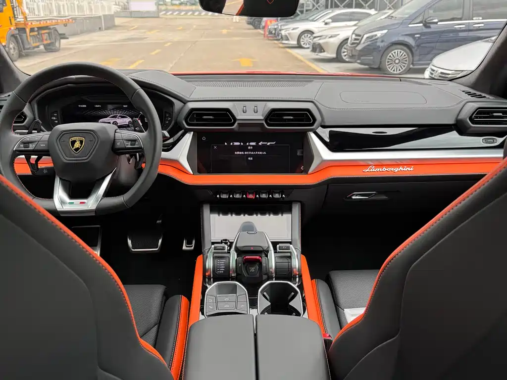Urus SE 4.0 T Standard