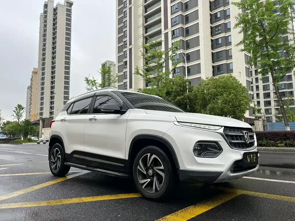 Baojun 510 1.5 L Auto Luxury