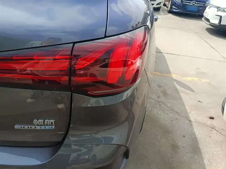 MG Linghang MG领航 2021款 300 TGI 自动两驱Trophy智尊版