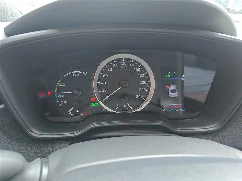 Levin Dual Engine 1.8 H E-CVT Luxury