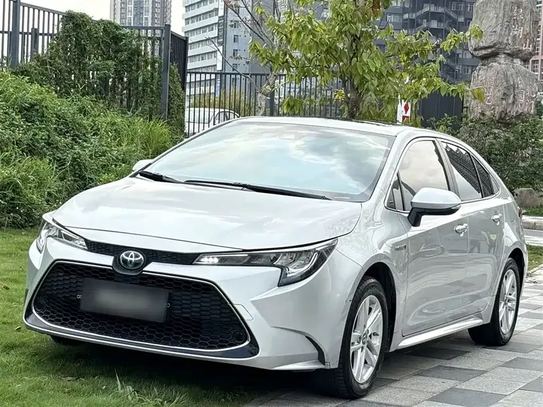 Toyota Levin Dual Engine 1.8 H E-CVT Luxury