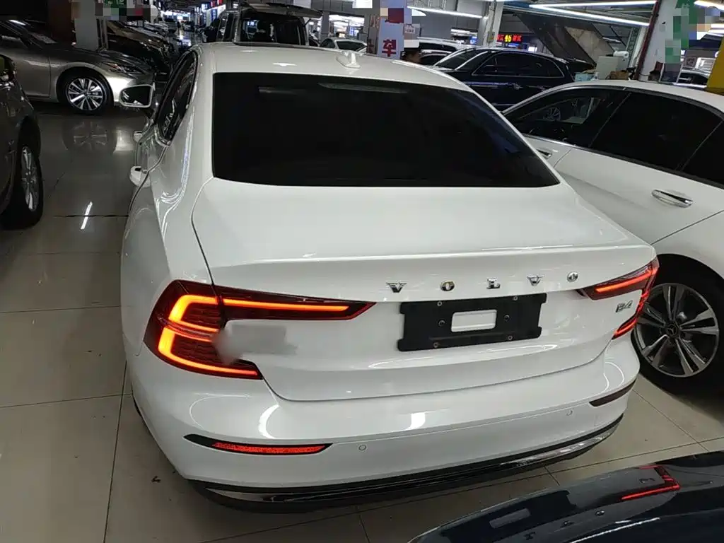 Volvo S60 B4 Smart Ease Luxury