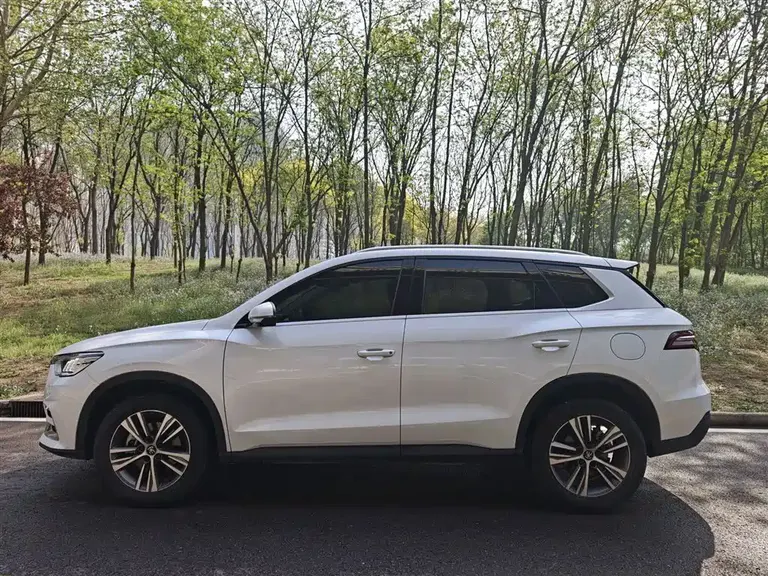 BYD Song Pro 1.5 T Auto Elite