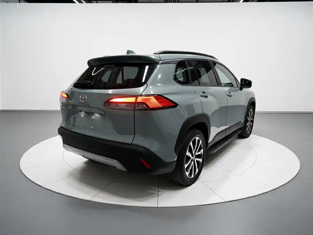 Corolla Cross 2.0 L Flagship