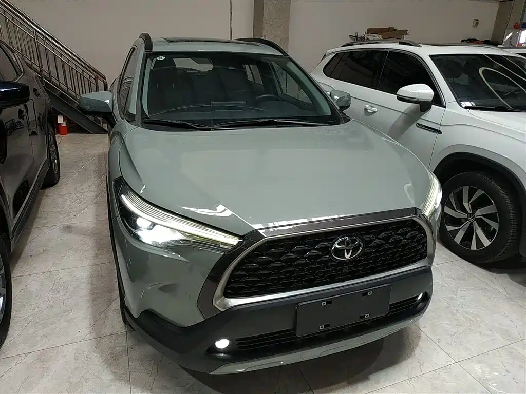 Corolla Cross 2.0 L Flagship