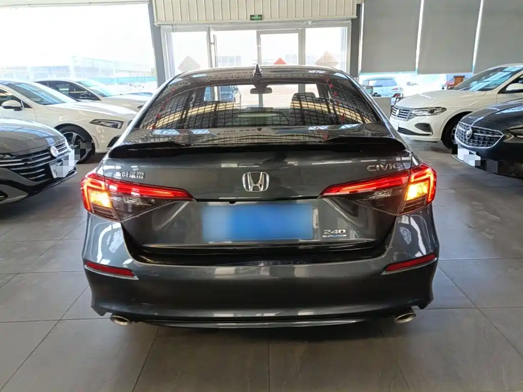 Civic 240 TURBO CVT Ignite Motion