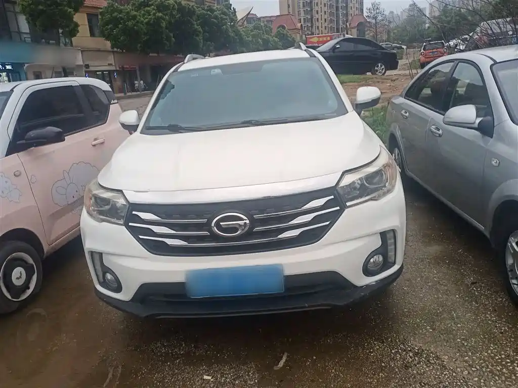 GAC Trumpchi GS4 200 T G-DCT Elite