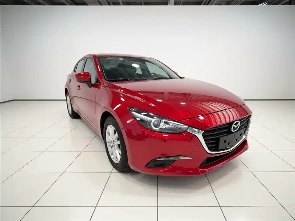 Mazda 3 Axela Sedan 1.5 L Auto Luxury CN-V
