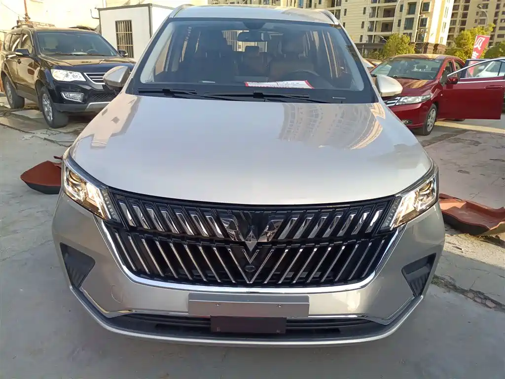 Wuling Jiachen 1.5 L Manual Smooth Enjoyment Comfort