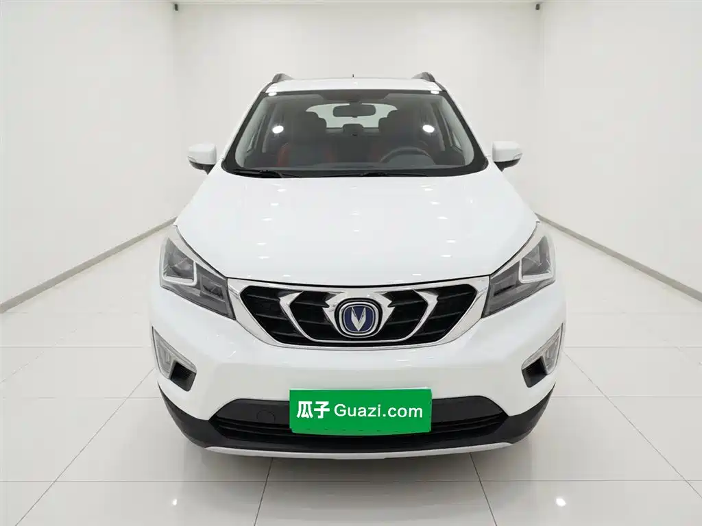 Changan CS15 1.5 L Auto Fashion