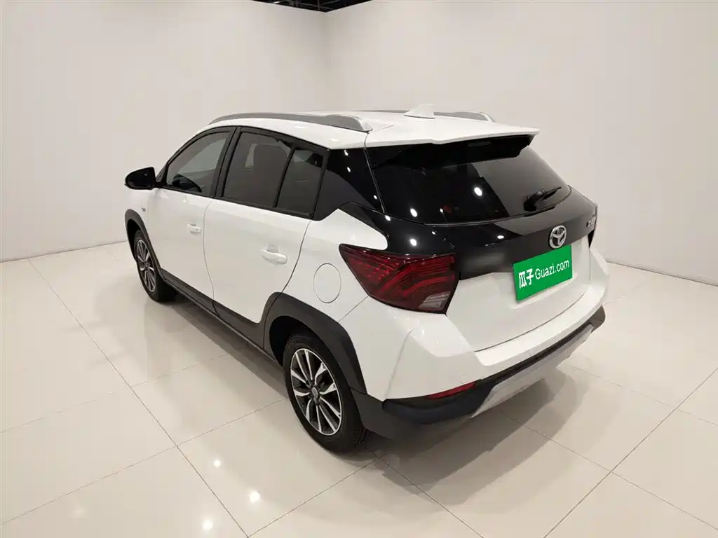 YARiS L Zhixuan Zhixuan X 1.5 L CVT Luxury