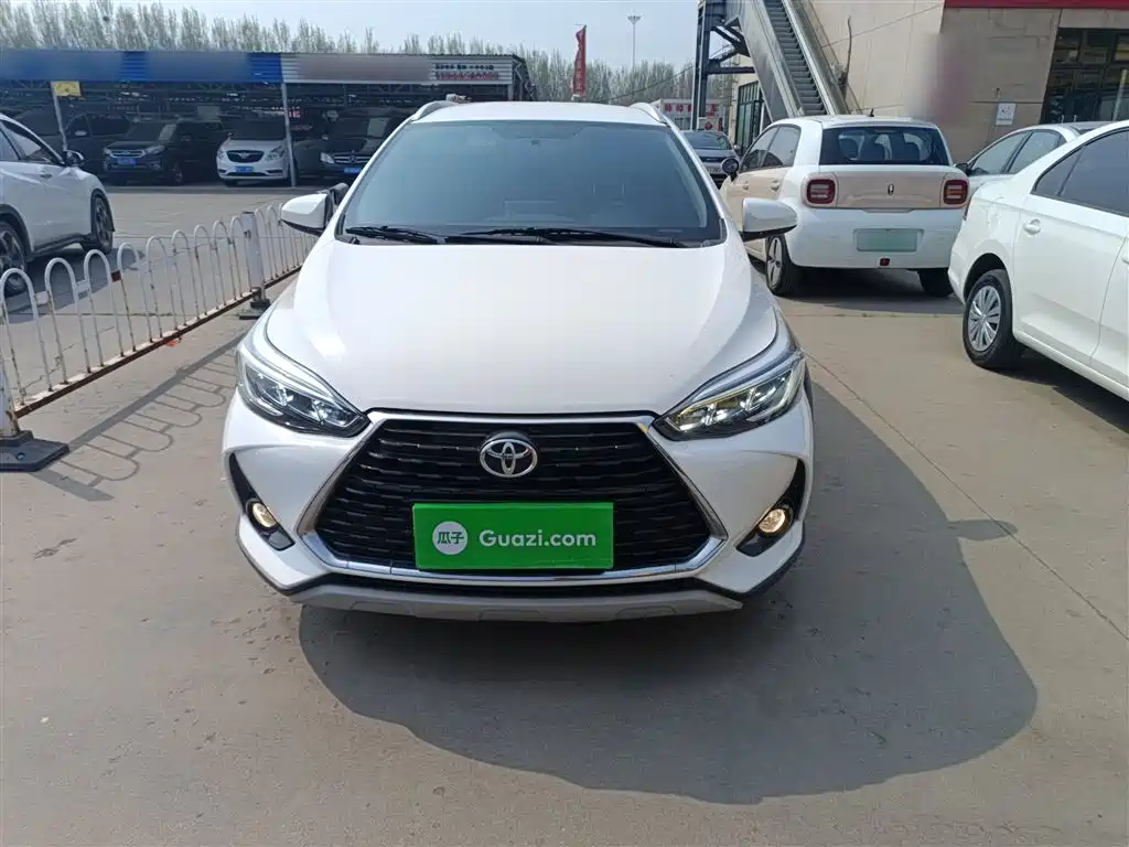 YARiS L Zhixuan Zhixuan X 1.5 L CVT Luxury