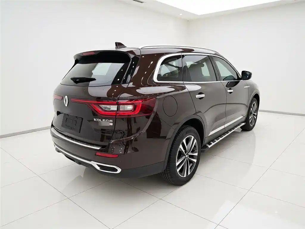 Koleos 2.5 L 4 WD Supreme