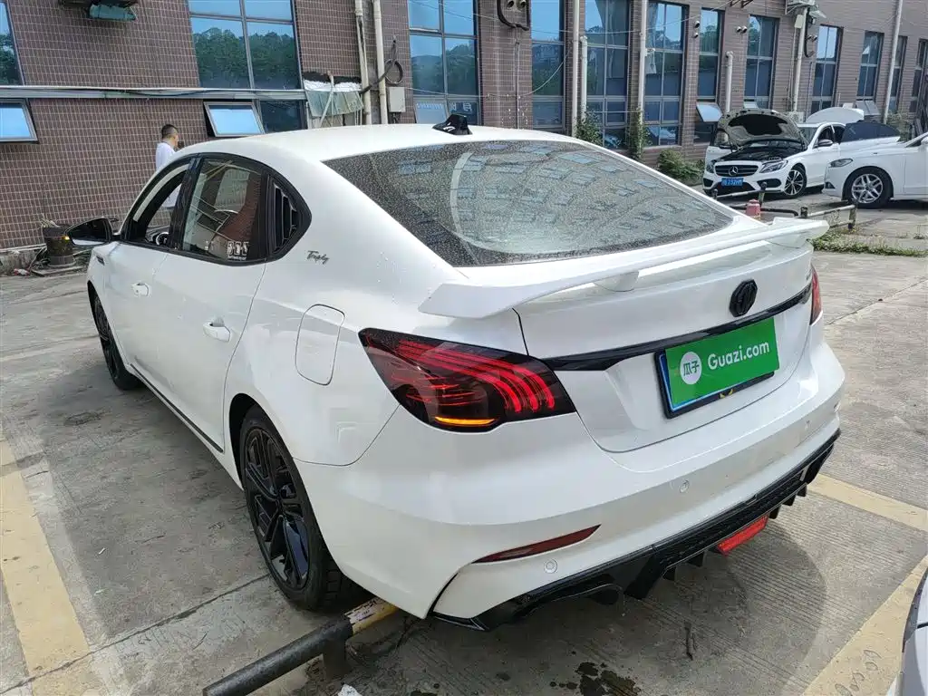 MG6 1.5 T Auto Trophy Flagship
