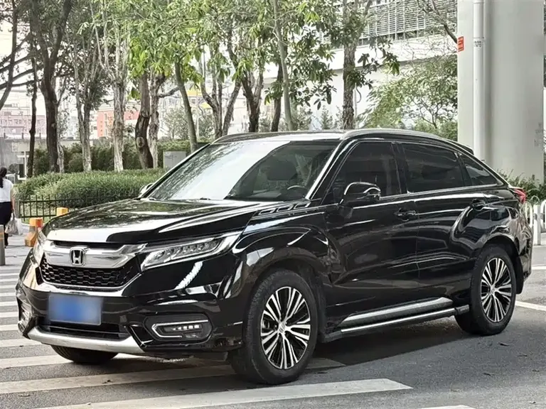 Honda Avancier 370 TURBO 4 WD Premium