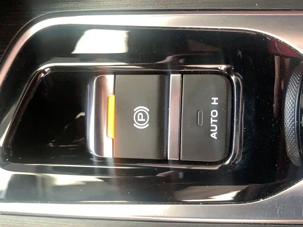 Changan UNI-T 1.5 T Flagship
