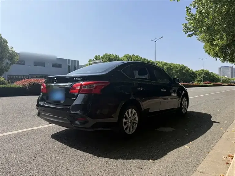Nissan Sylphy 轩逸 2019款 经典 1.6 XL 手动豪华版