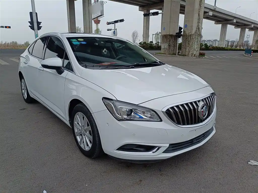 Verano Sedan 20 T DCT Elite