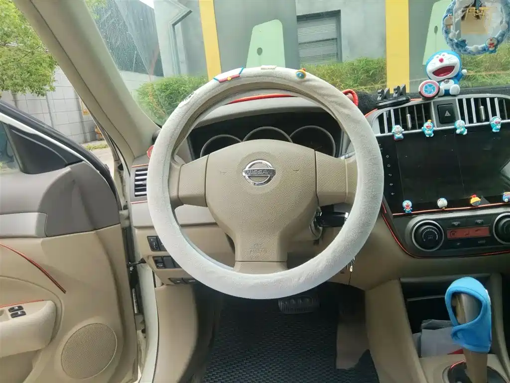 Sylphy Classic 1.6 XE Auto Comfort