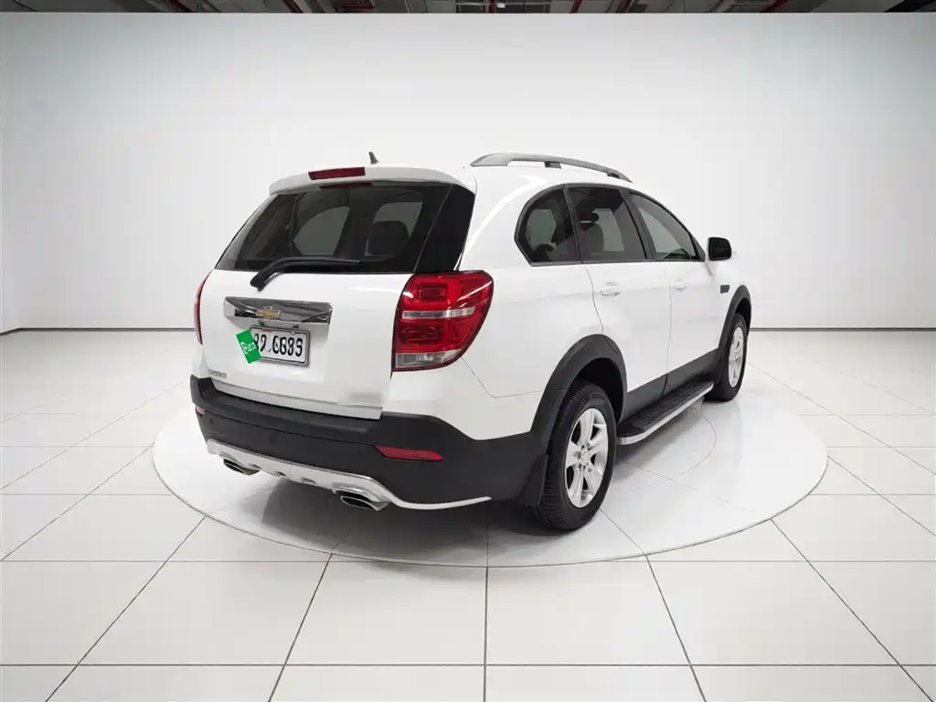 Captiva 2.4 L 2 WD City 5-seat