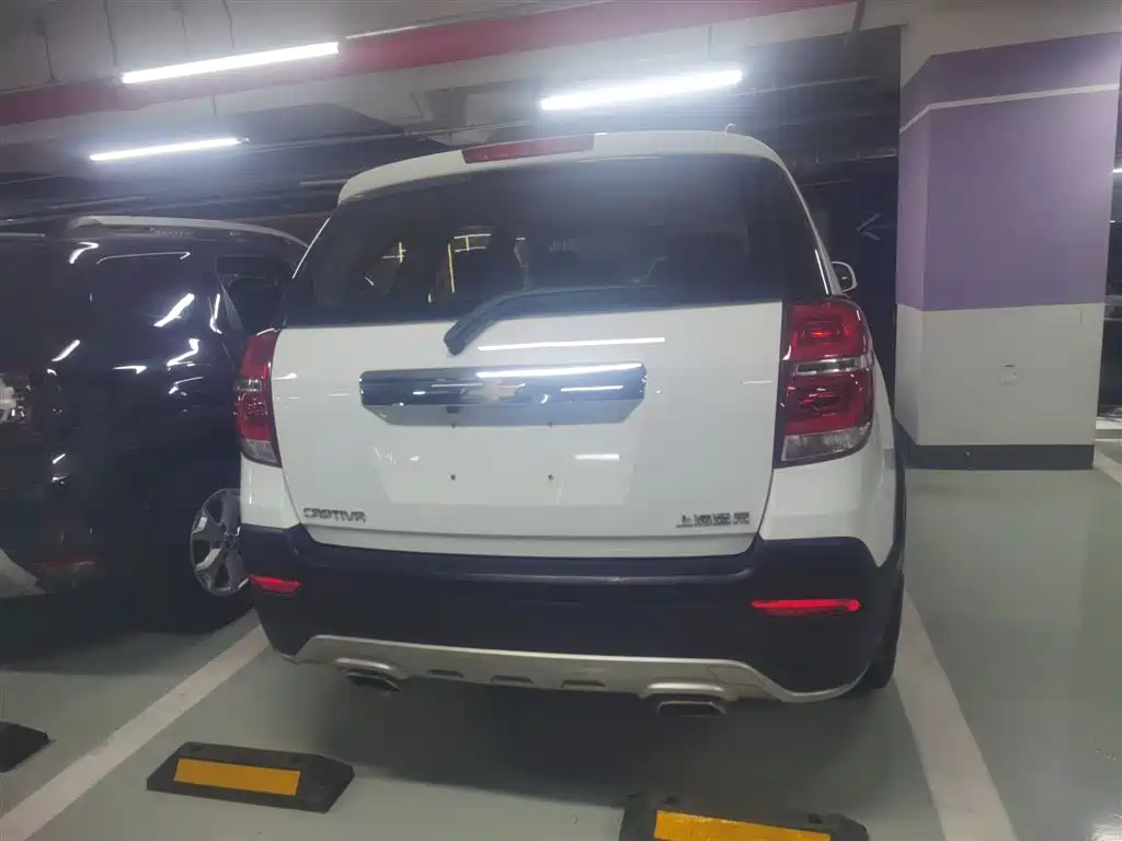 Captiva 2.4 L 2 WD City 5-seat