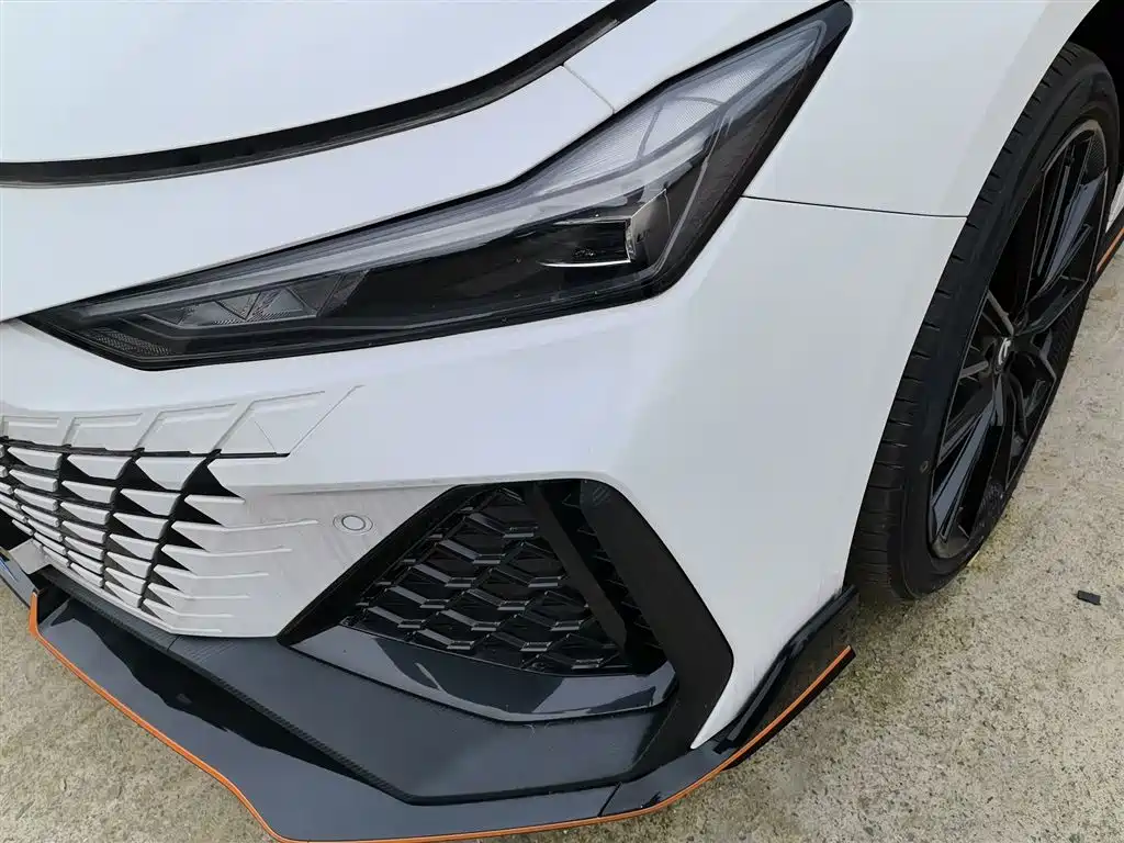 Changan UNI-V 2.0 T High Energy