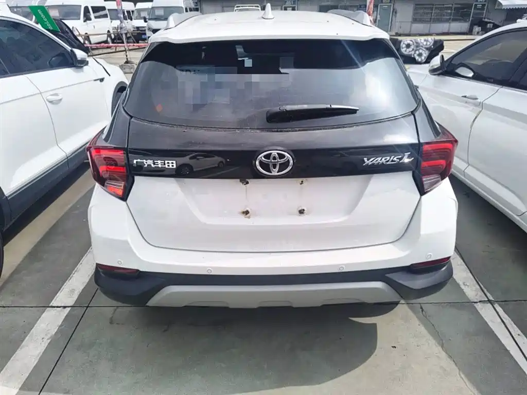 YARiS L Zhixuan Zhixuan X 1.5 L CVT Leading