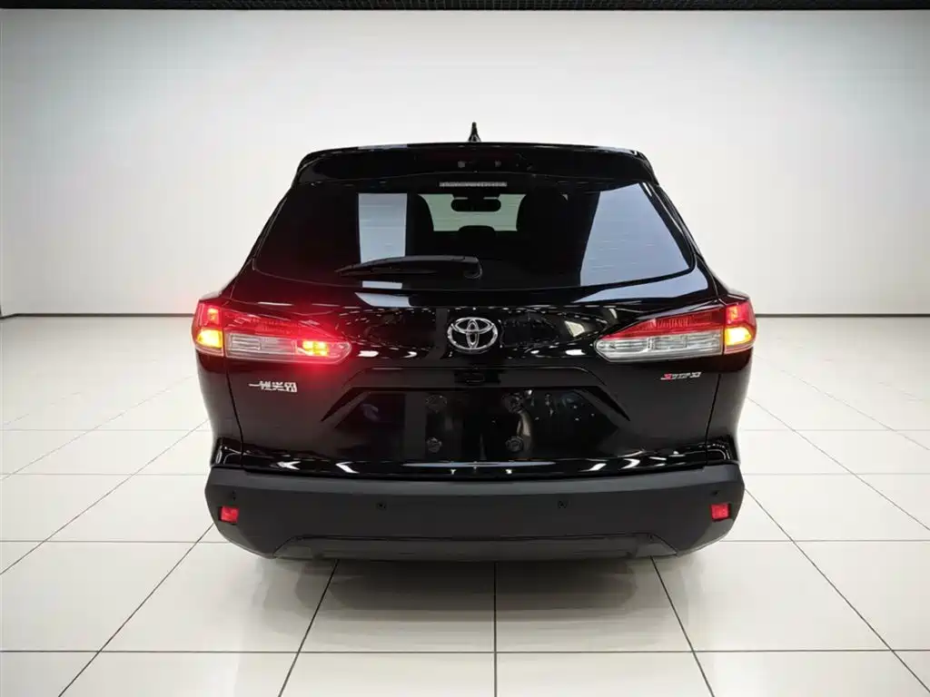 Corolla Cross 2.0 L Pioneer