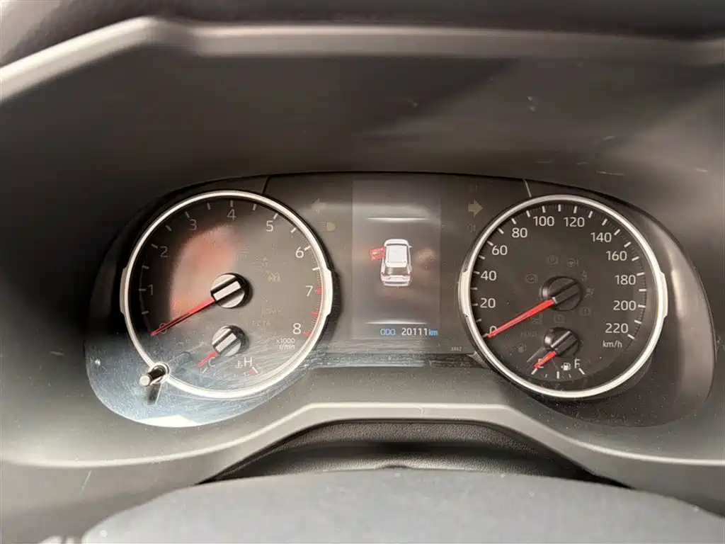 RAV4 2.0 L CVT 2 WD Urban
