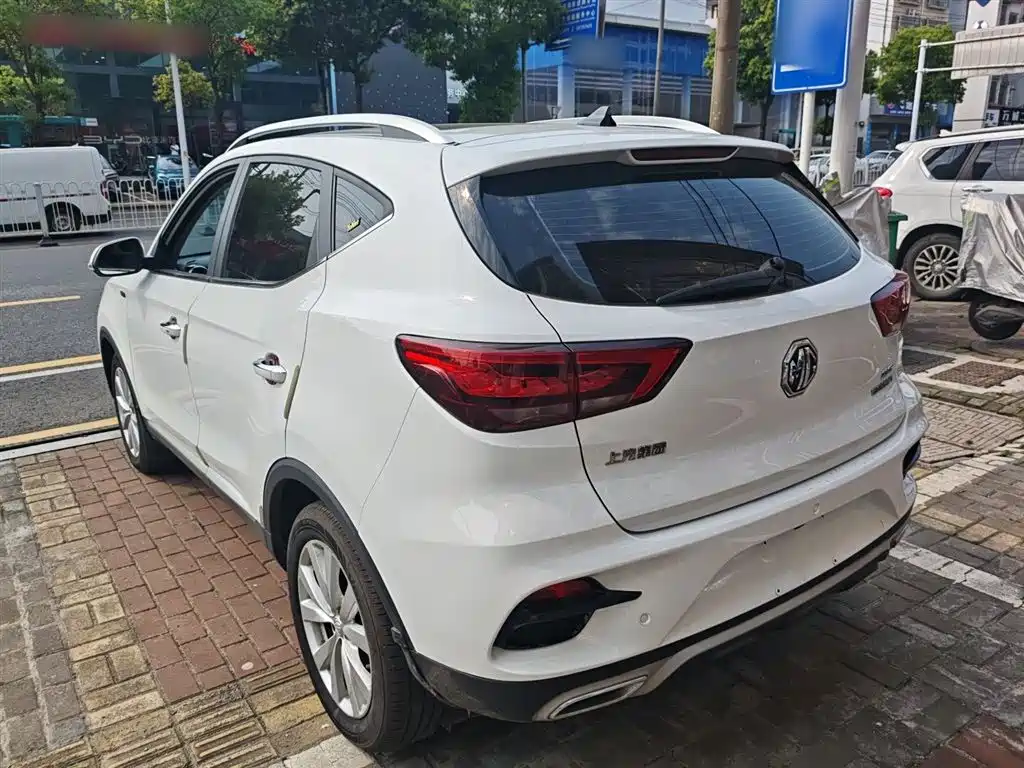 MG ZS 180 DVVT Auto Lite