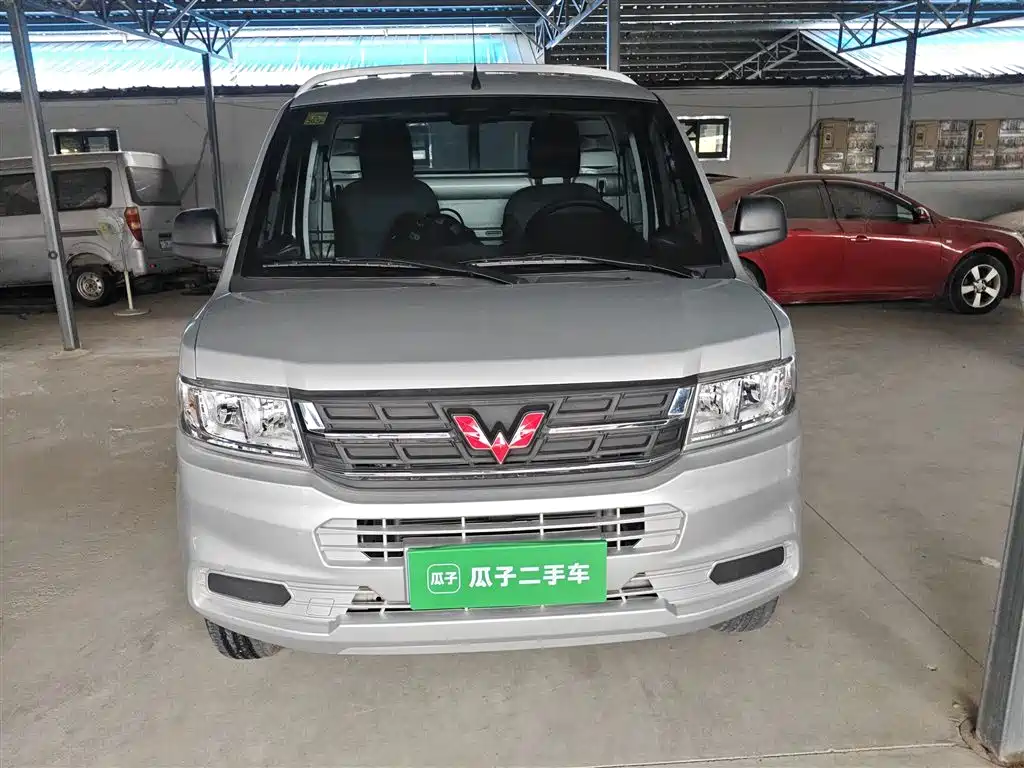 Wuling Rongguang New Truck 五菱荣光新卡 2021款 1.8 L基本型单排双后轮LJ479 Q6
