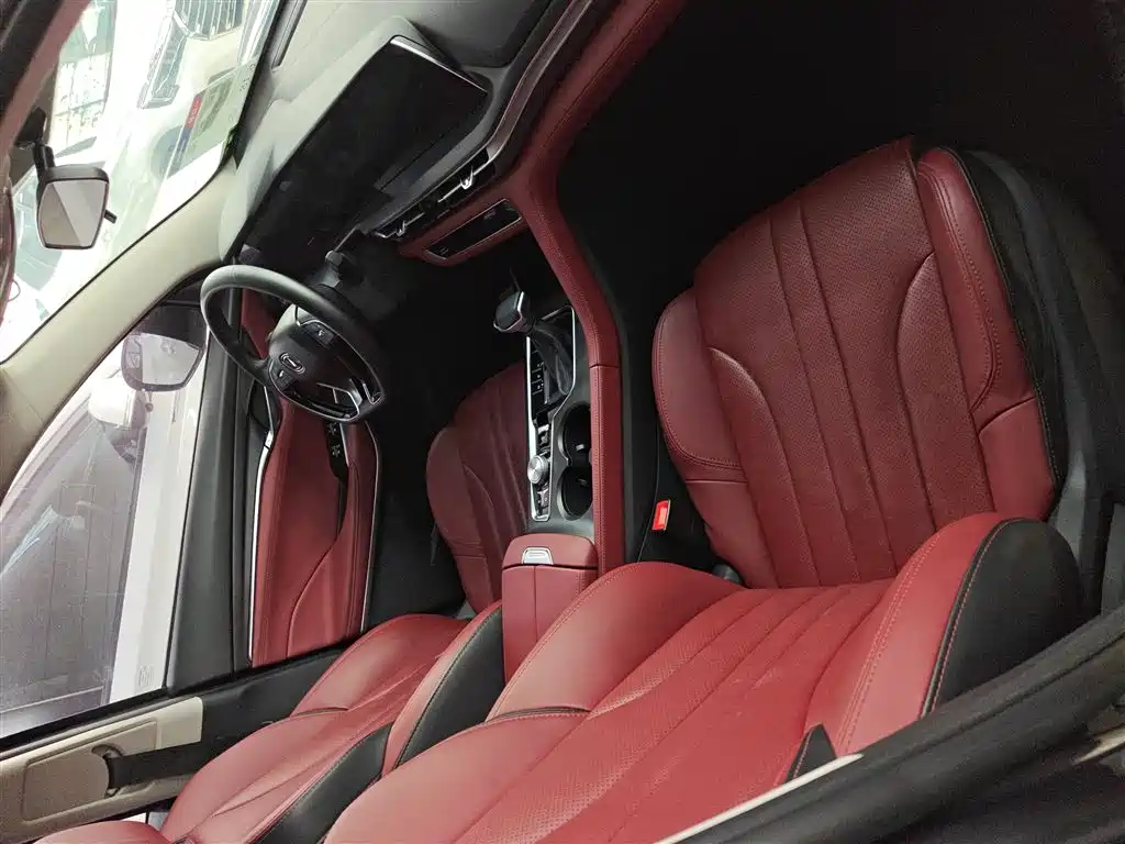 Changan CS75 PLUS 1.5 T Auto Luxury