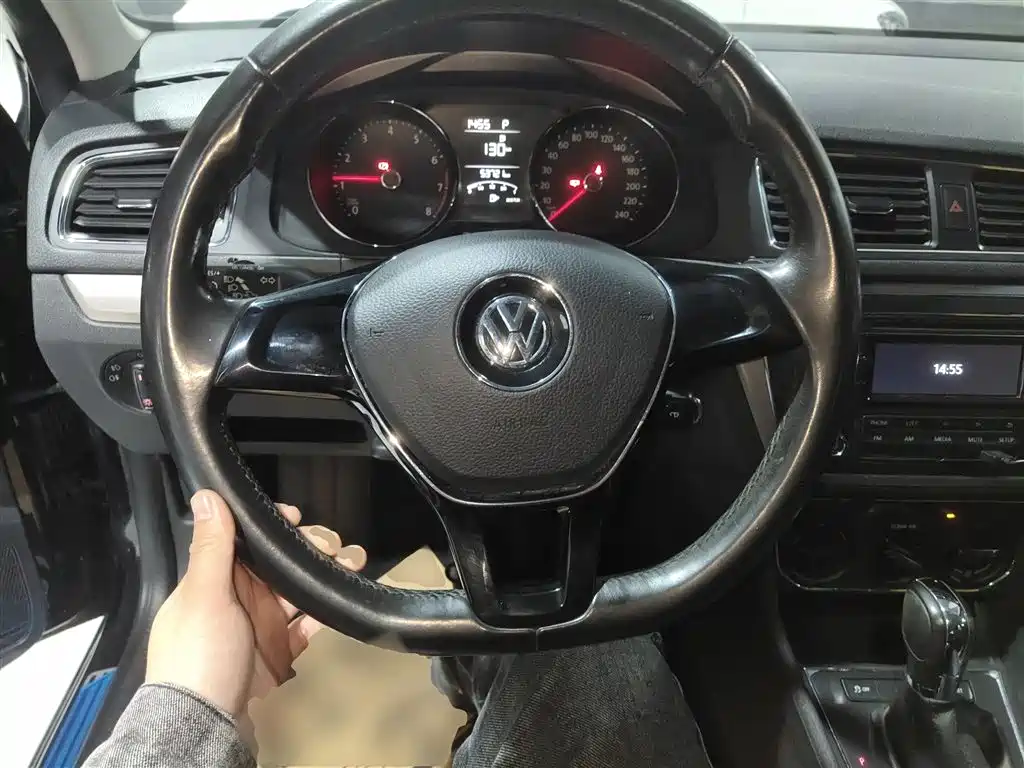 Lavida 1.6 L Auto Comfort