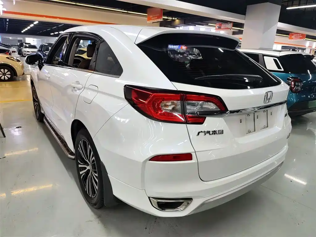Avancier 370 TURBO 2 WD Luxury