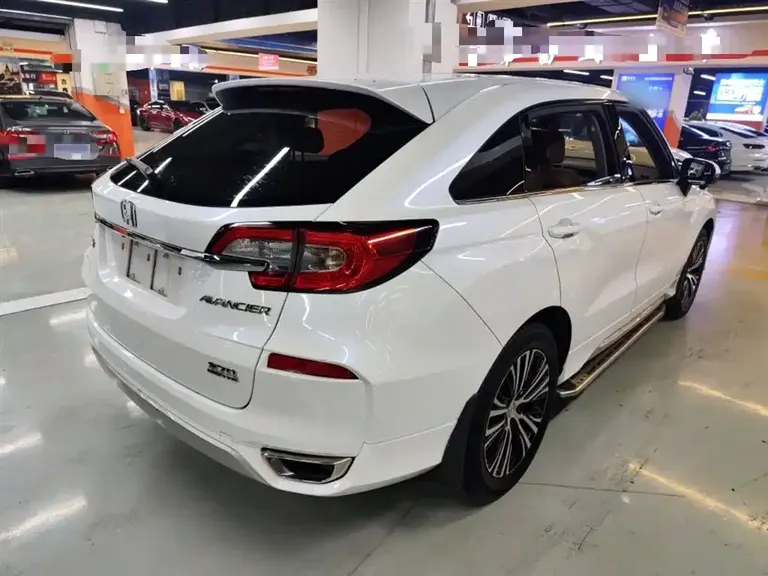 Honda Avancier 370 TURBO 2 WD Luxury