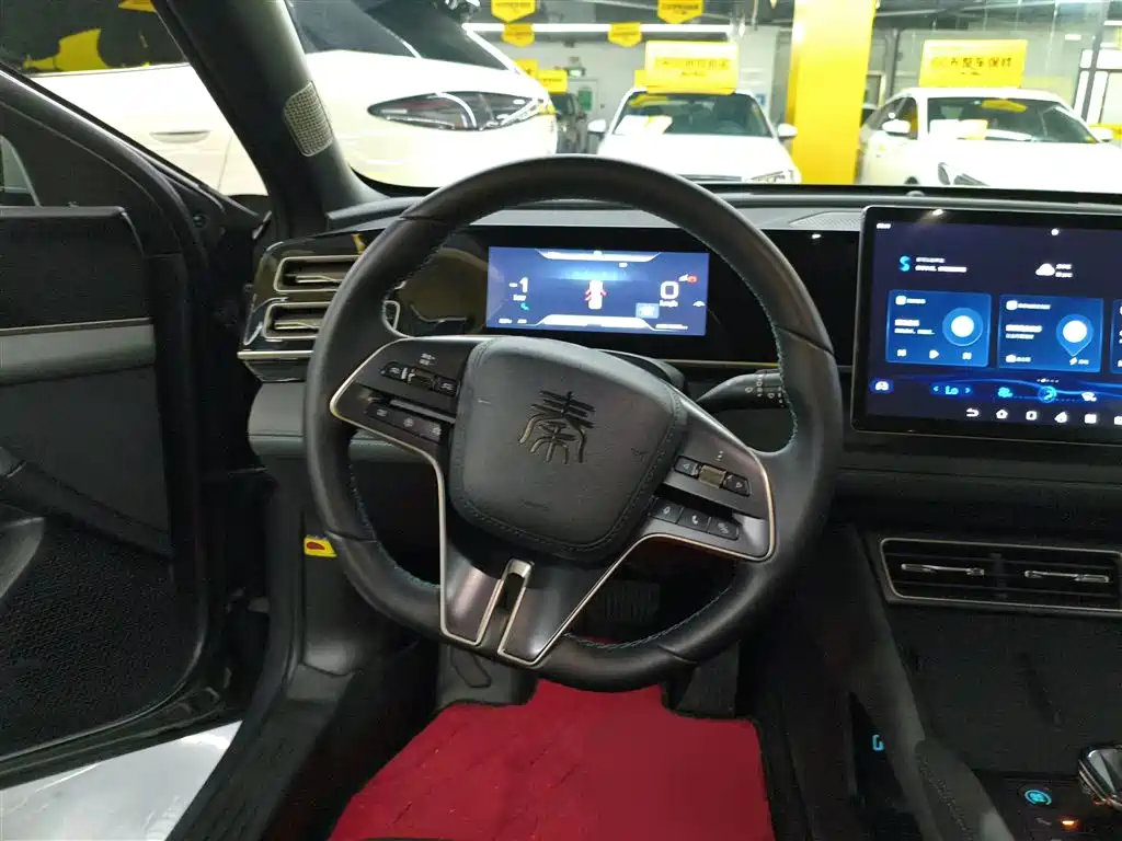 Qin L DM-i 120 KM Transcend