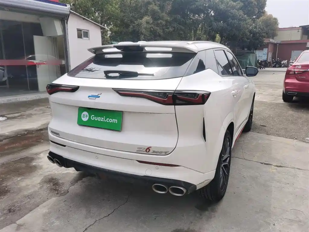 Changan Oshan Z6 Blue Whale 1.5 T DCT Smart Leading City