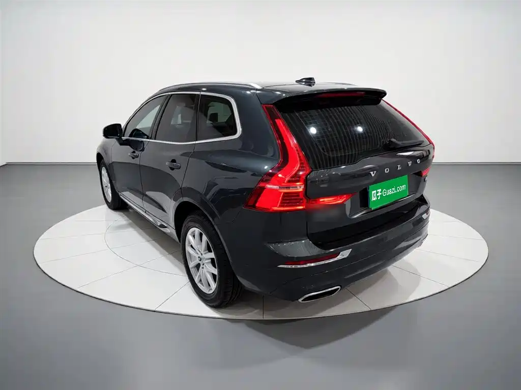 Volvo XC60 T5 4 WD Smart Ease Luxury