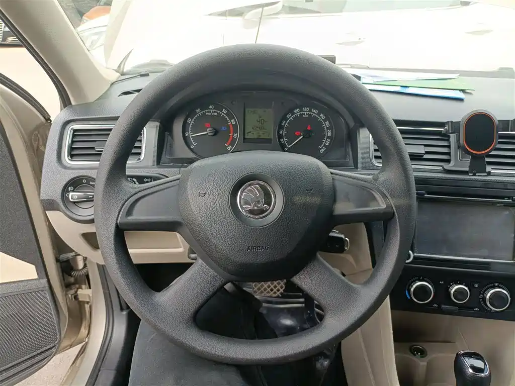 Rapid 1.6 L Auto Smart Select