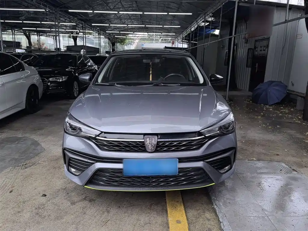 Roewe i5 1.5 L CVT Platinum