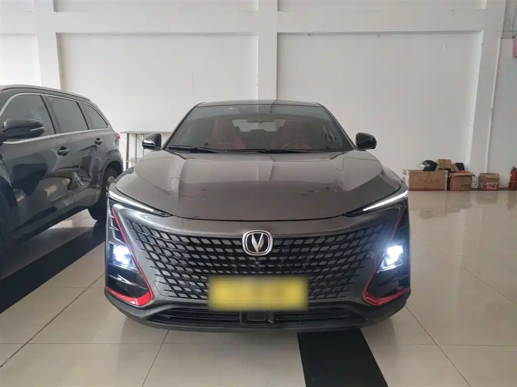 Changan UNI-T 1.5 T Distinguished