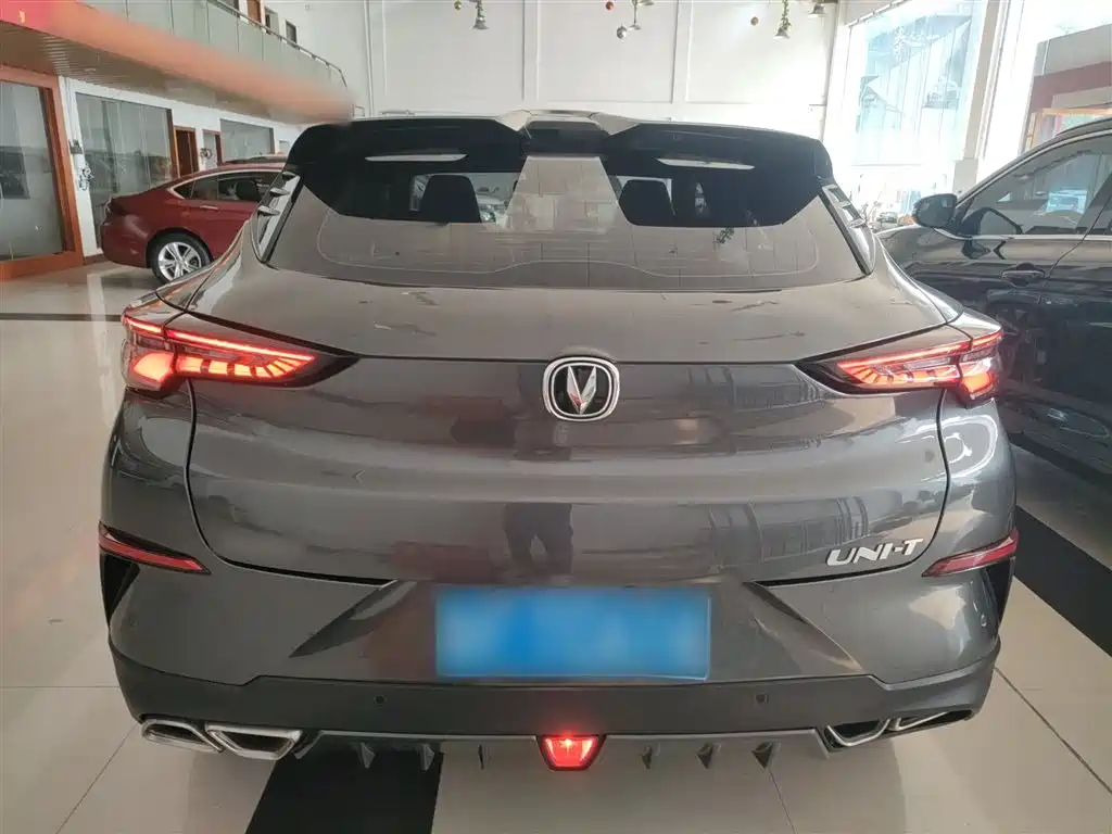 Changan UNI-T 1.5 T Distinguished