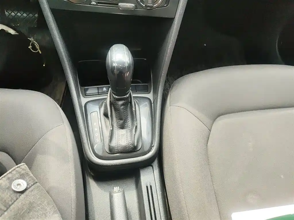 Santana 1.5 L Auto Style CN-VI
